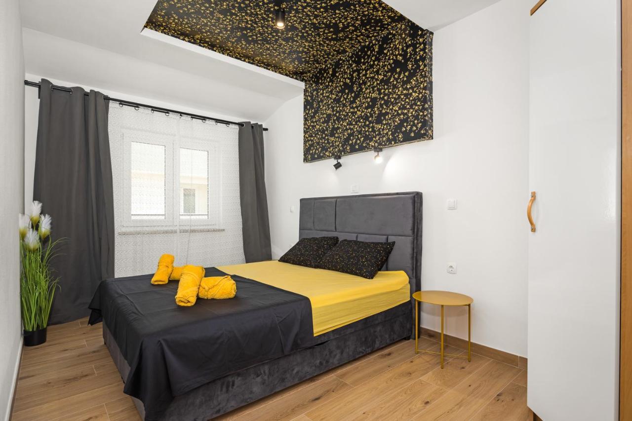 Luxury Apartments Lotus&Lovor Pula Exterior photo